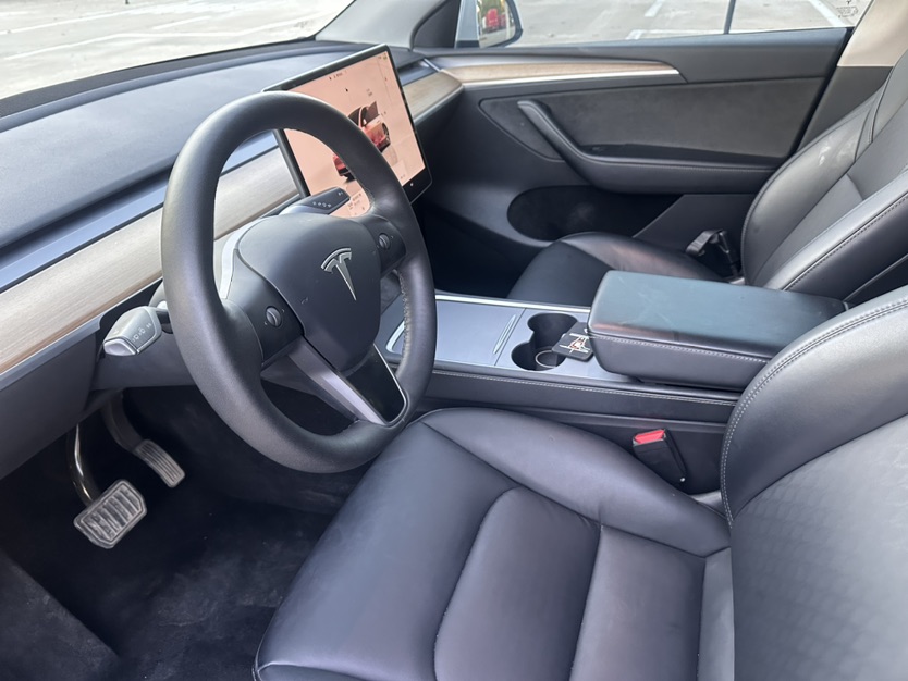 Tesla Model Y 2022 #7 Tesla Model Y 2022 car image #7