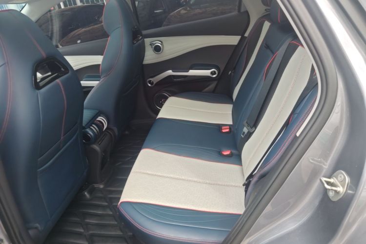 BYD Yuan Plus 2022 صورة سيارة #17