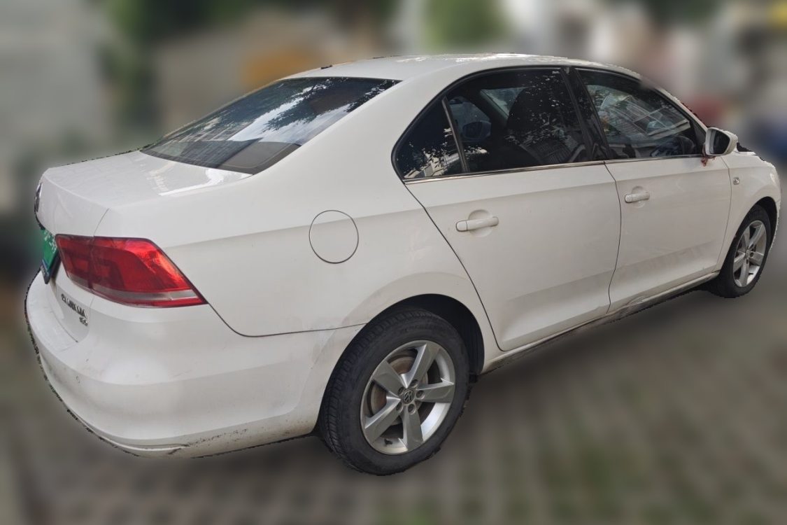 Volkswagen Santana 2015 car image #4