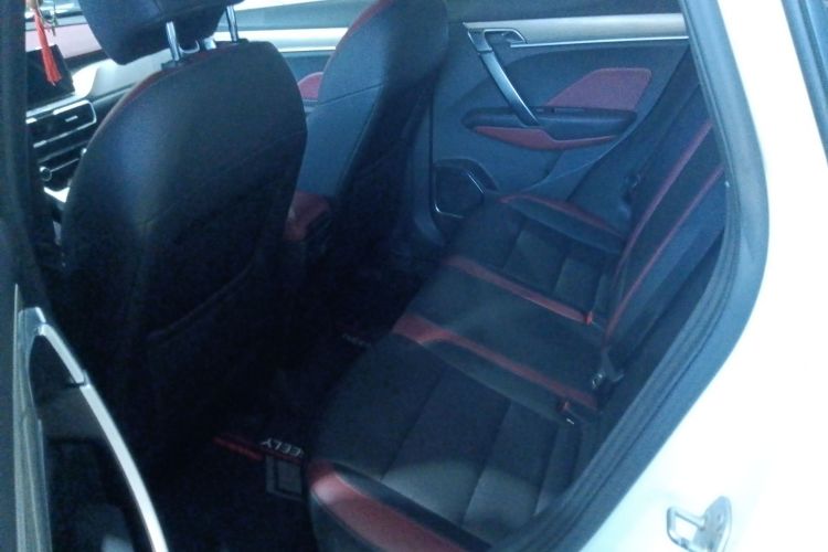 GEELY Coolray 2019 car image #19