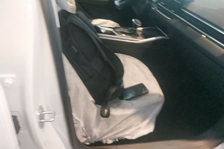 GEELY Emgrand 2026 car image #24