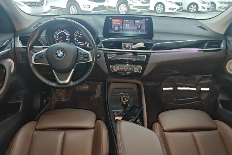 BMW X1 2021 car image #11