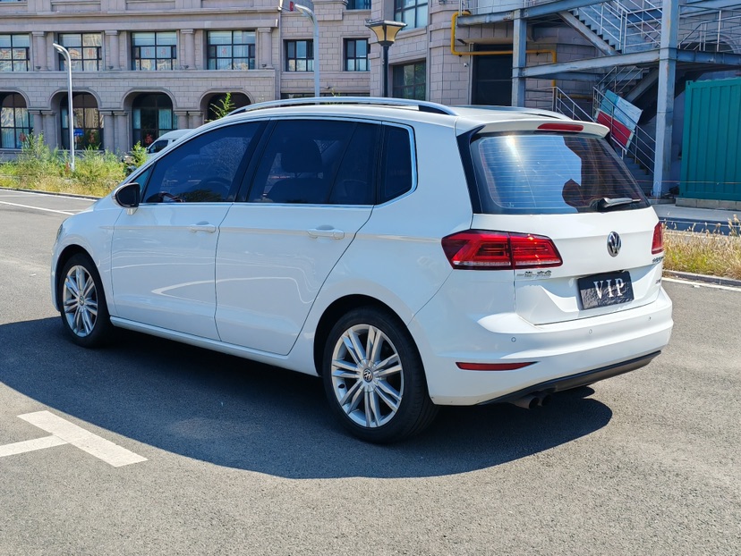 Volkswagen Golf Sportsvan 2016 #9 Volkswagen Golf Sportsvan 2016 car image #9