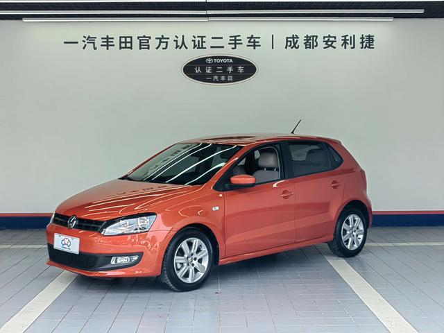 Volkswagen Polo 2013 #26 Volkswagen Polo 2013 car image #26