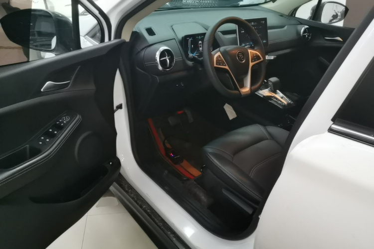 BYD Yuan New Energy 2019 #16 BYD Yuan New Energy 2019 car image #16