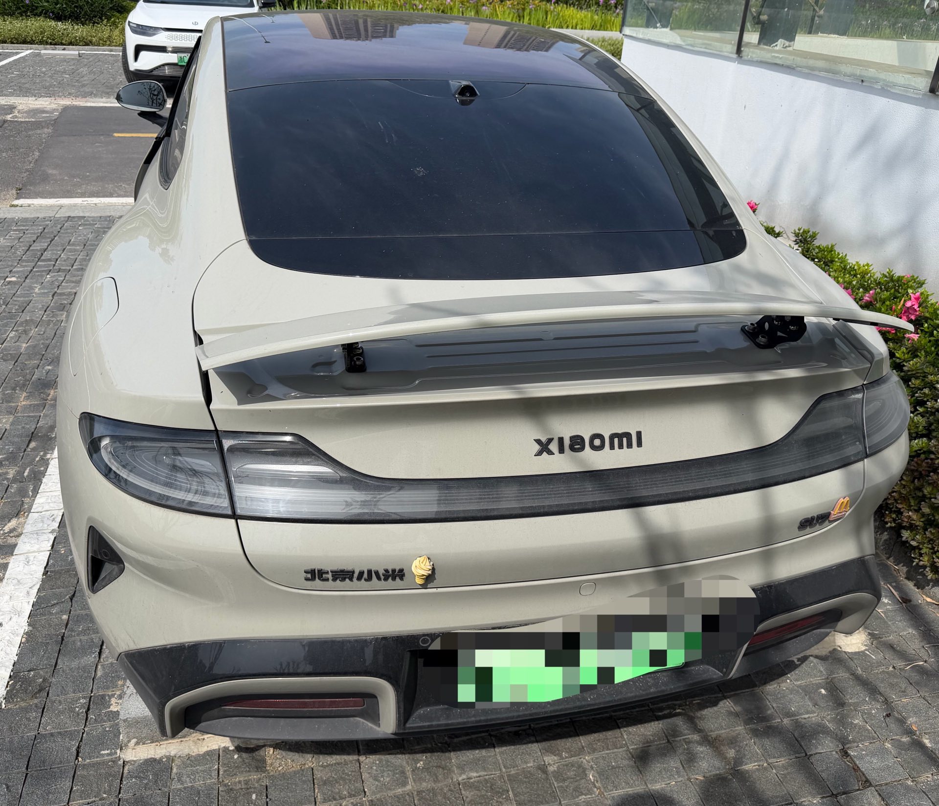 MI SU7 2024 car image #3