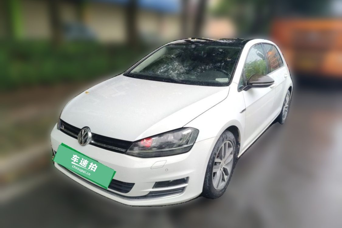 Volkswagen Golf 2014 car image 
