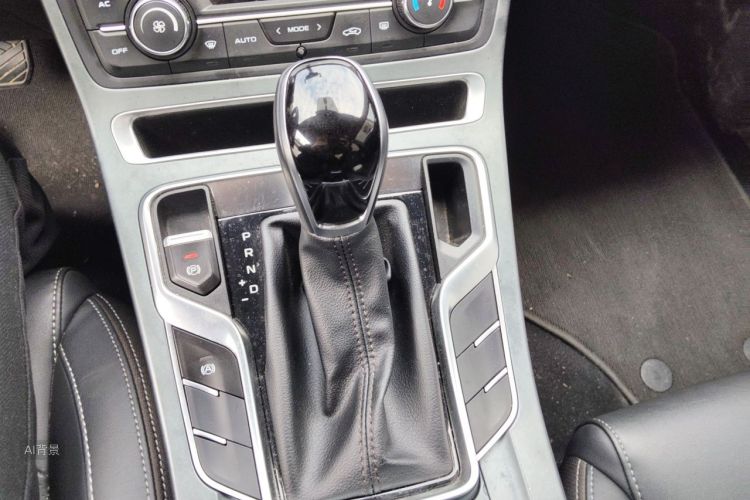 GEELY Emgrand 2021 #16 GEELY Emgrand 2021 car image #16