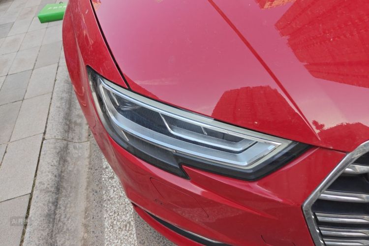 Audi A3 2018 car image #8