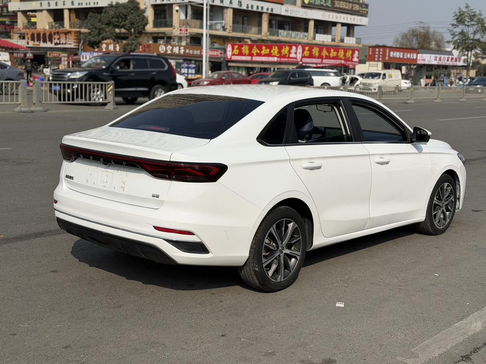 GEELY Emgrand 2022 #6 GEELY Emgrand 2022 car image #6