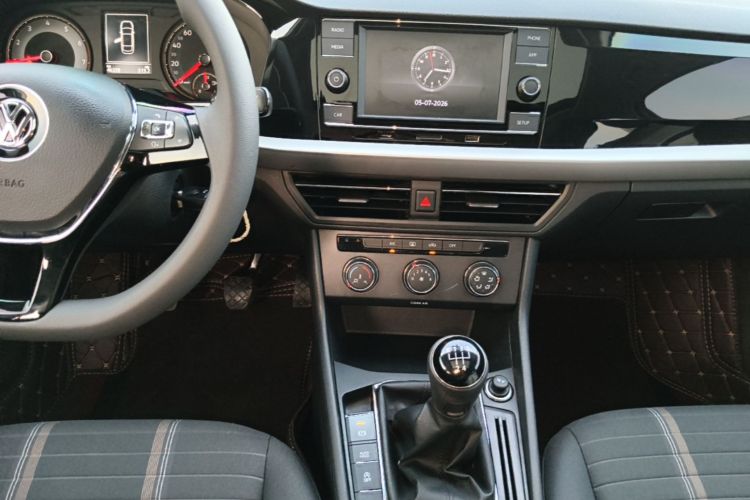Volkswagen Lavida 2019 car image #13