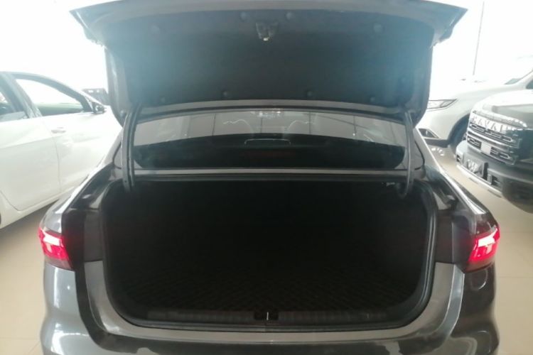 GEELY Emgrand 2022 #19 GEELY Emgrand 2022 car image #19