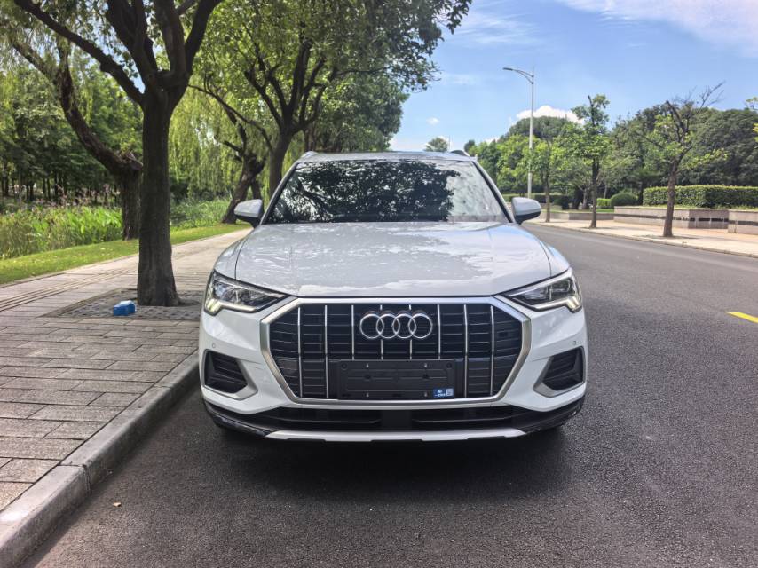 Audi Q3 2021 Audi Q3 2021 car image