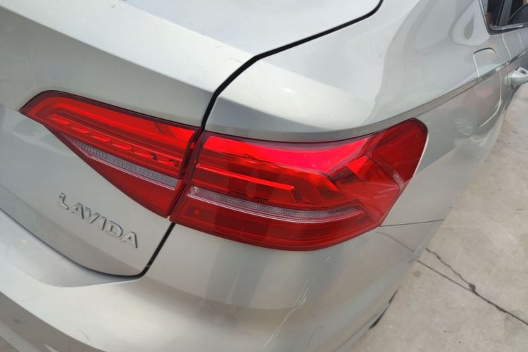 Volkswagen Lavida 2019 #8 Volkswagen Lavida 2019 car image #8