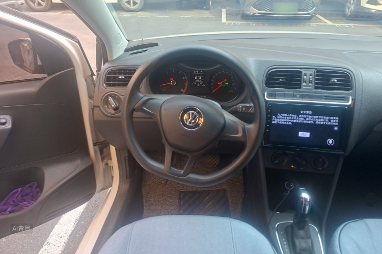 Volkswagen Polo 2018 #12 Volkswagen Polo 2018 car image #12