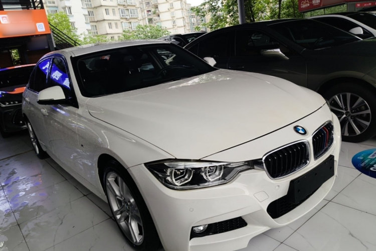 BMW 3 Series 2017 #4 BMW 3 Series 2017 car image #4