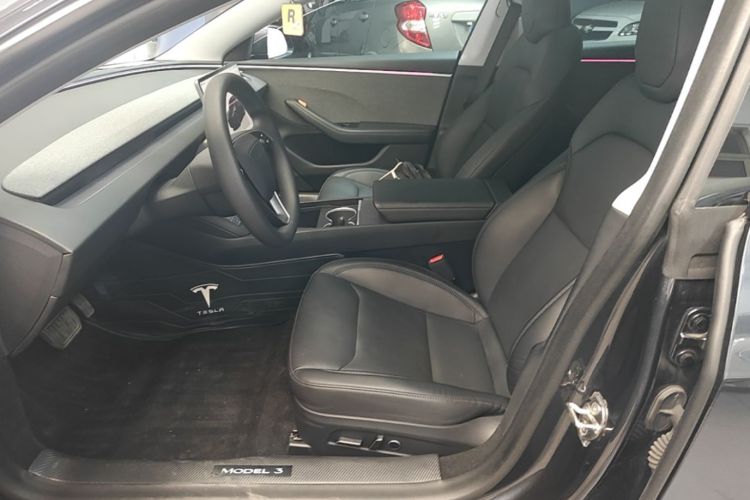 Tesla Model 3 2024 car image #15
