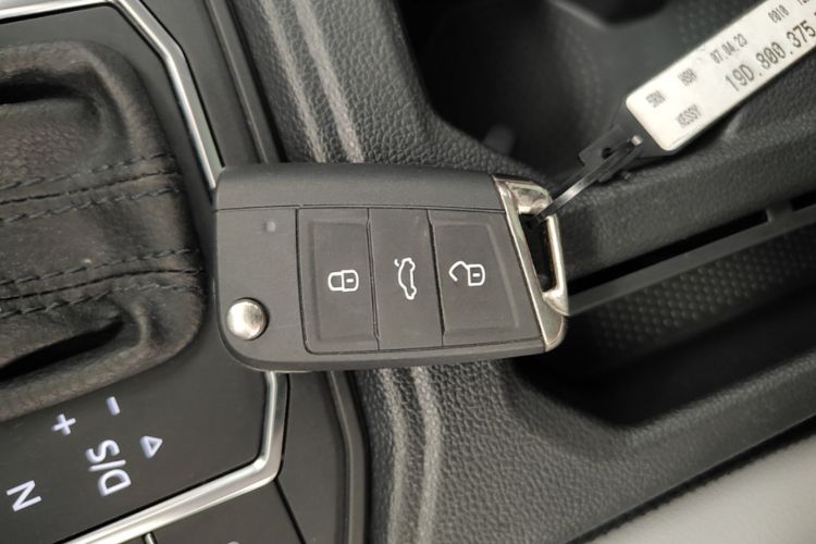 Volkswagen Lavida 2023 car image #9