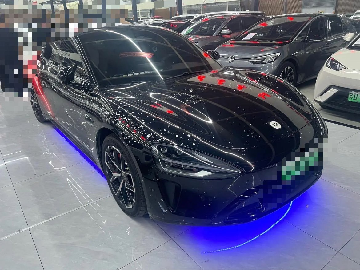 MI SU7 2025 car image #3