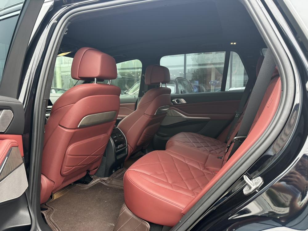 BMW X5 2023 car image #10