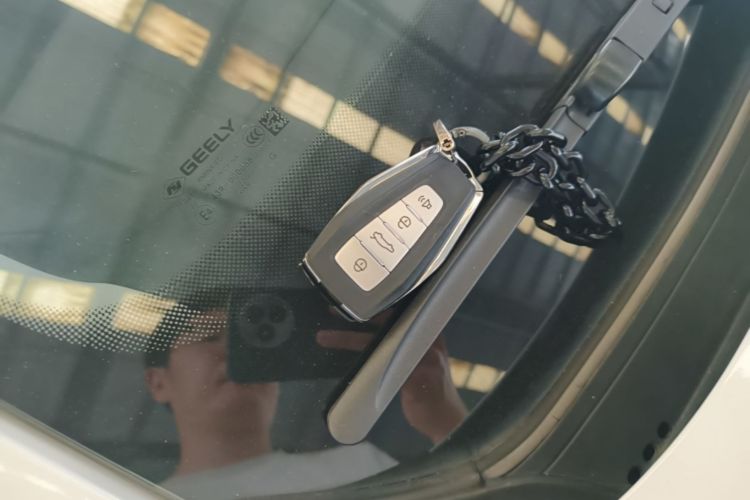 GEELY Emgrand 2022 car image #9