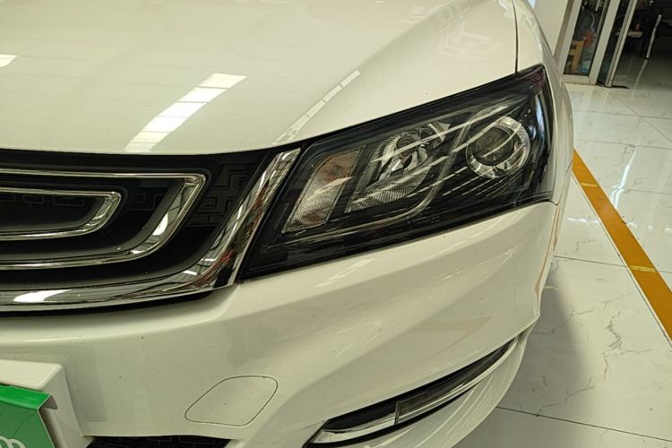 GEELY Emgrand 2018 #23 GEELY Emgrand 2018 car image #23