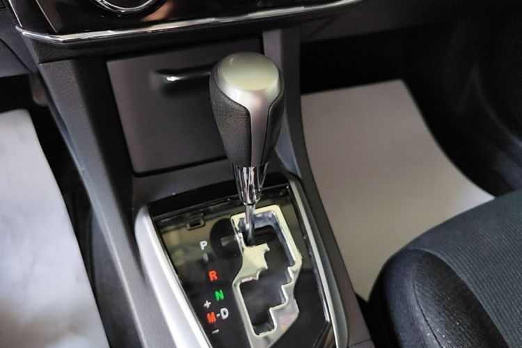 Toyota Corolla 2016 car image #14