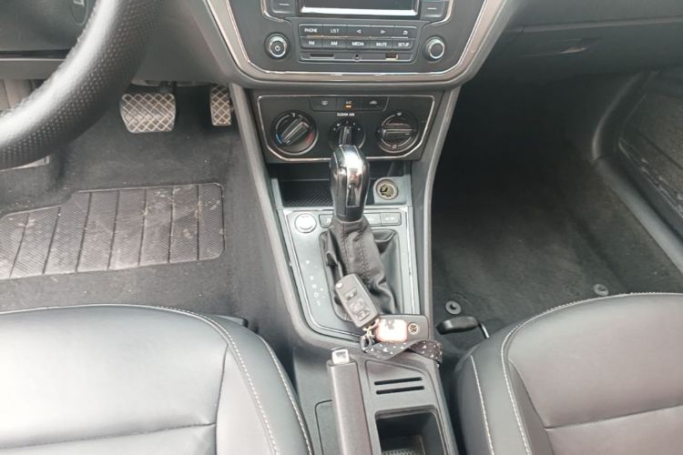 Volkswagen Lavida 2017 #18 Volkswagen Lavida 2017 car image #18