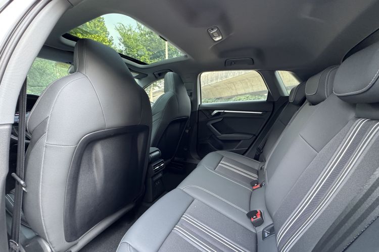Audi A3 2024 immagine di auto #6