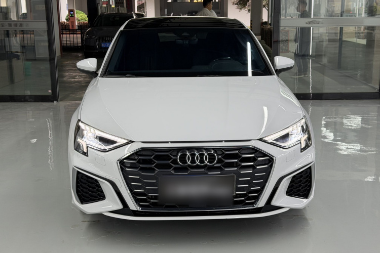 Audi A3 2024 car image #4