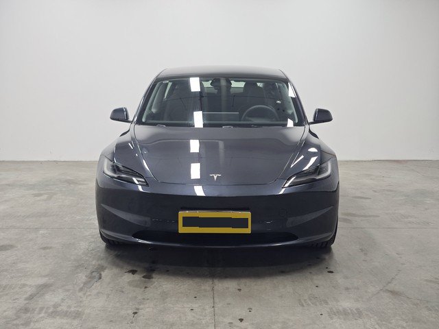Tesla Model 3 2025 immagine di auto #2