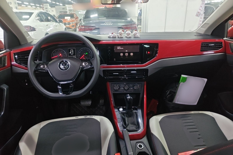 Volkswagen Polo 2021 immagine di auto #10