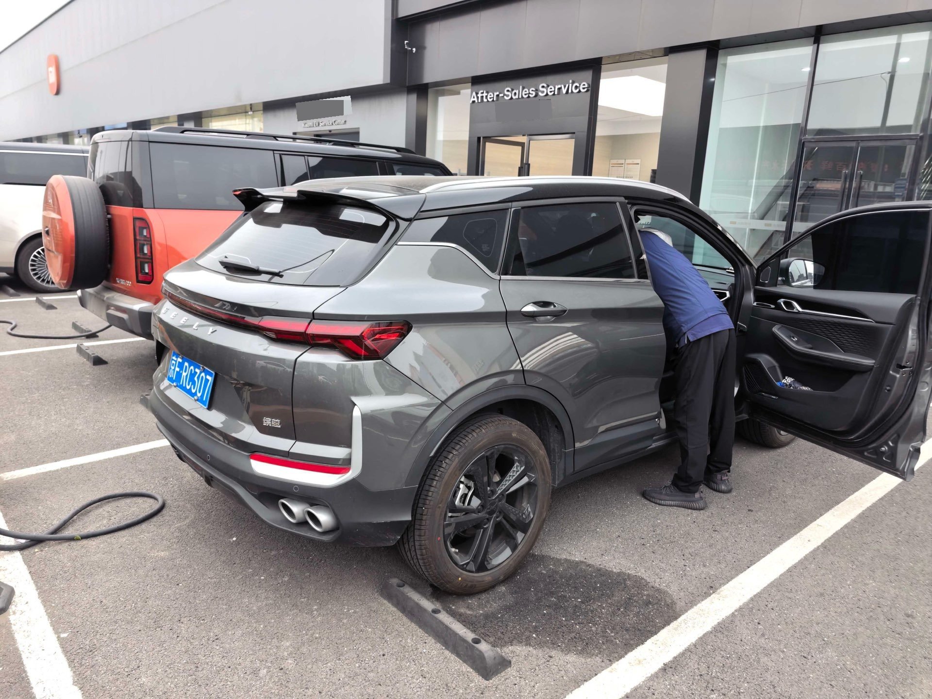 GEELY Coolray 2025 immagine di auto #4