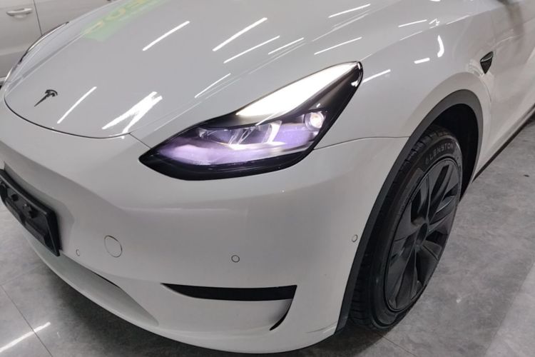 Tesla Model Y 2023 #23 Tesla Model Y 2023 car image #23