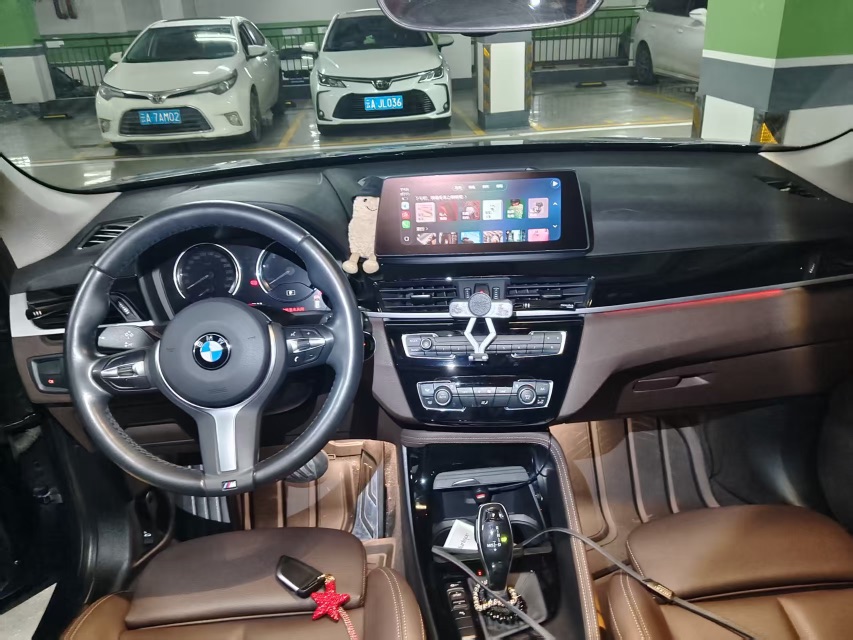 BMW X1 2021 car image #9
