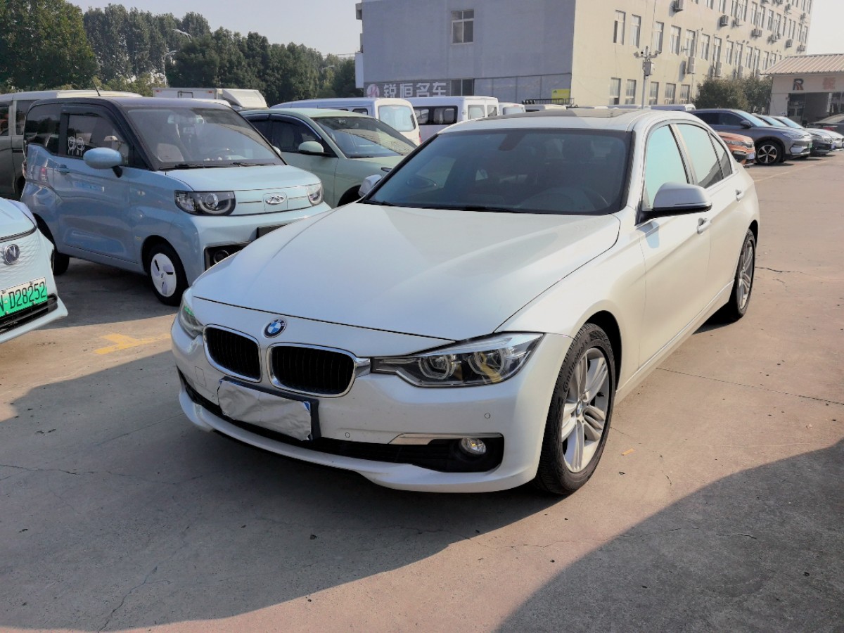 BMW 3 Series 2017 BMW 3 Series 2017 immagine di auto
