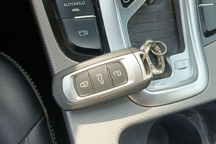 GEELY Emgrand GS 2018 car image #9