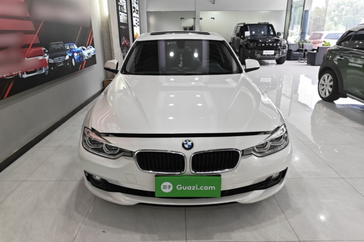 BMW 3 Series 2017 #3 BMW 3 Series 2017 car image #3