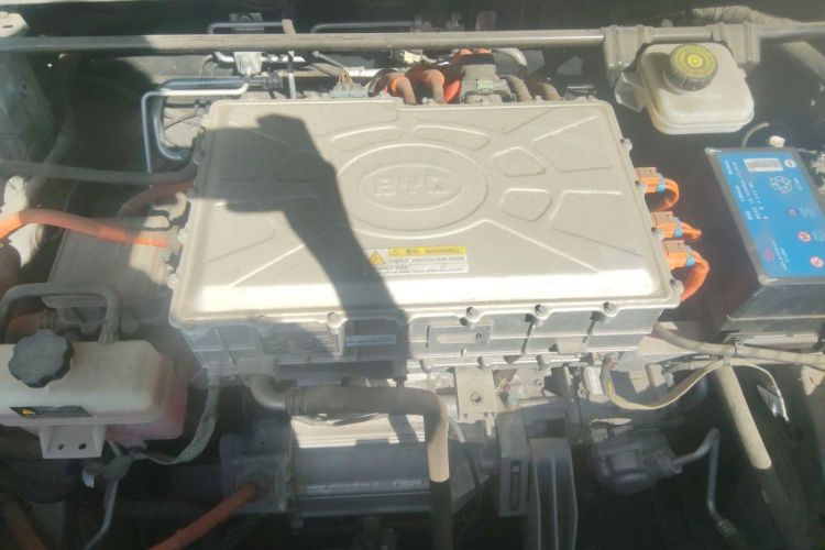 BYD Han 2022 #22 BYD Han 2022 image de voiture #22