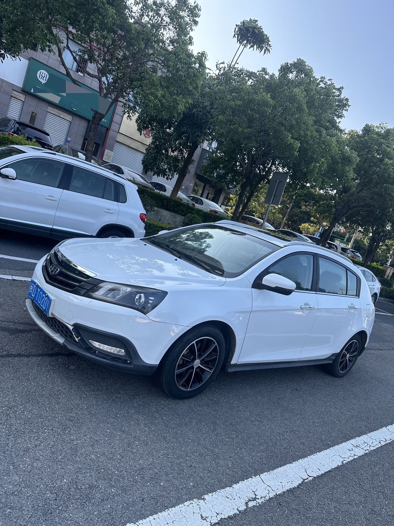 GEELY Emgrand 2016 car image 