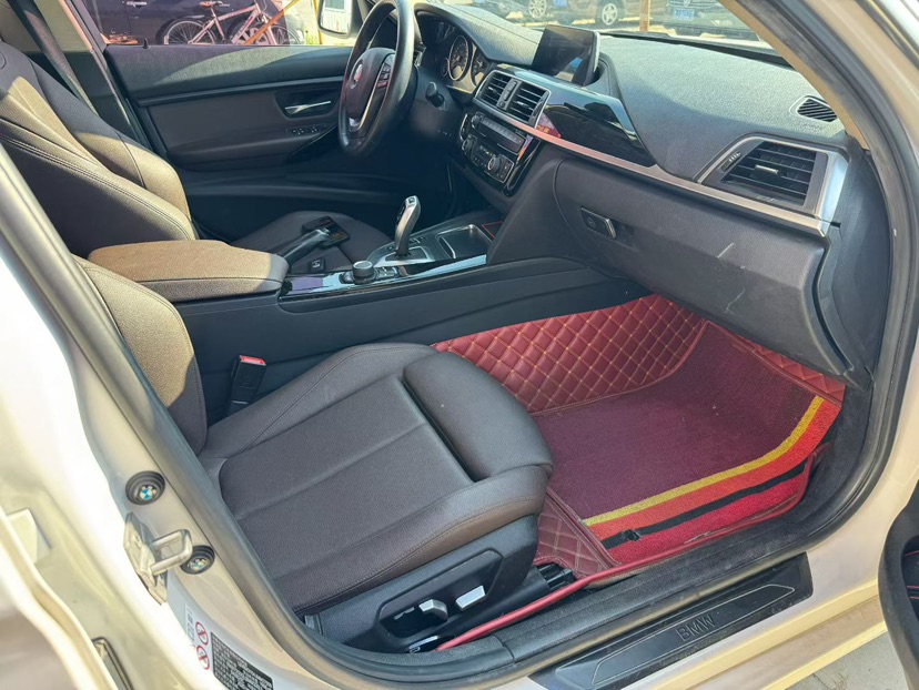 BMW 3 Series 2018 car image #5
