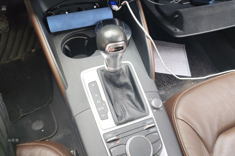 Audi A3 2016 immagine di auto #16