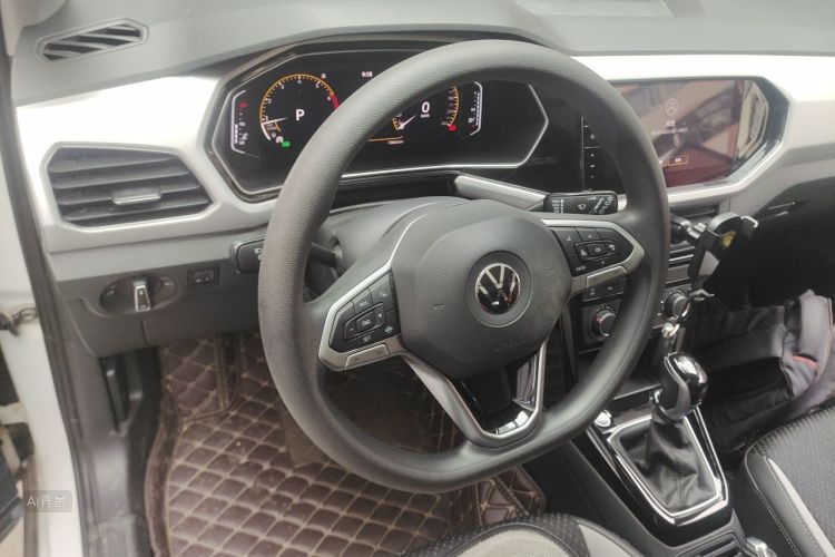 Volkswagen Tacqua 2021 #13 Volkswagen Tacqua 2021 صورة سيارة #13