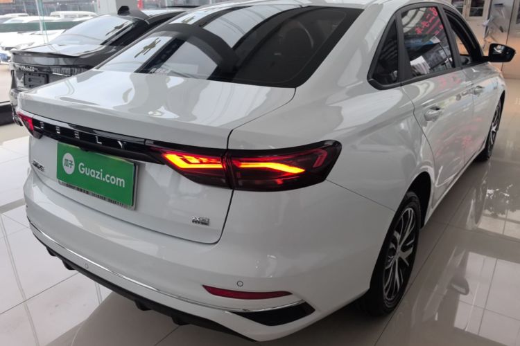 GEELY Emgrand 2025 car image #8
