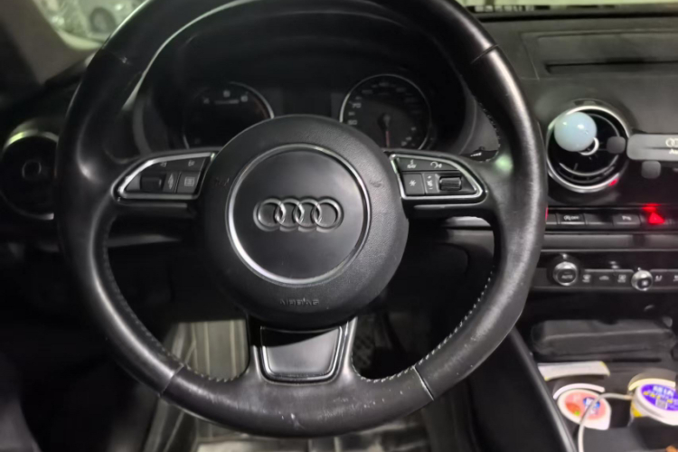 Audi A3 2015 immagine di auto #10