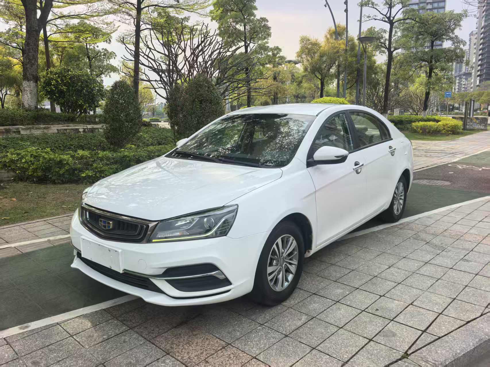 GEELY Emgrand 2018 GEELY Emgrand 2018 car image