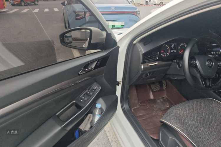 Volkswagen Bora 2020 car image #18