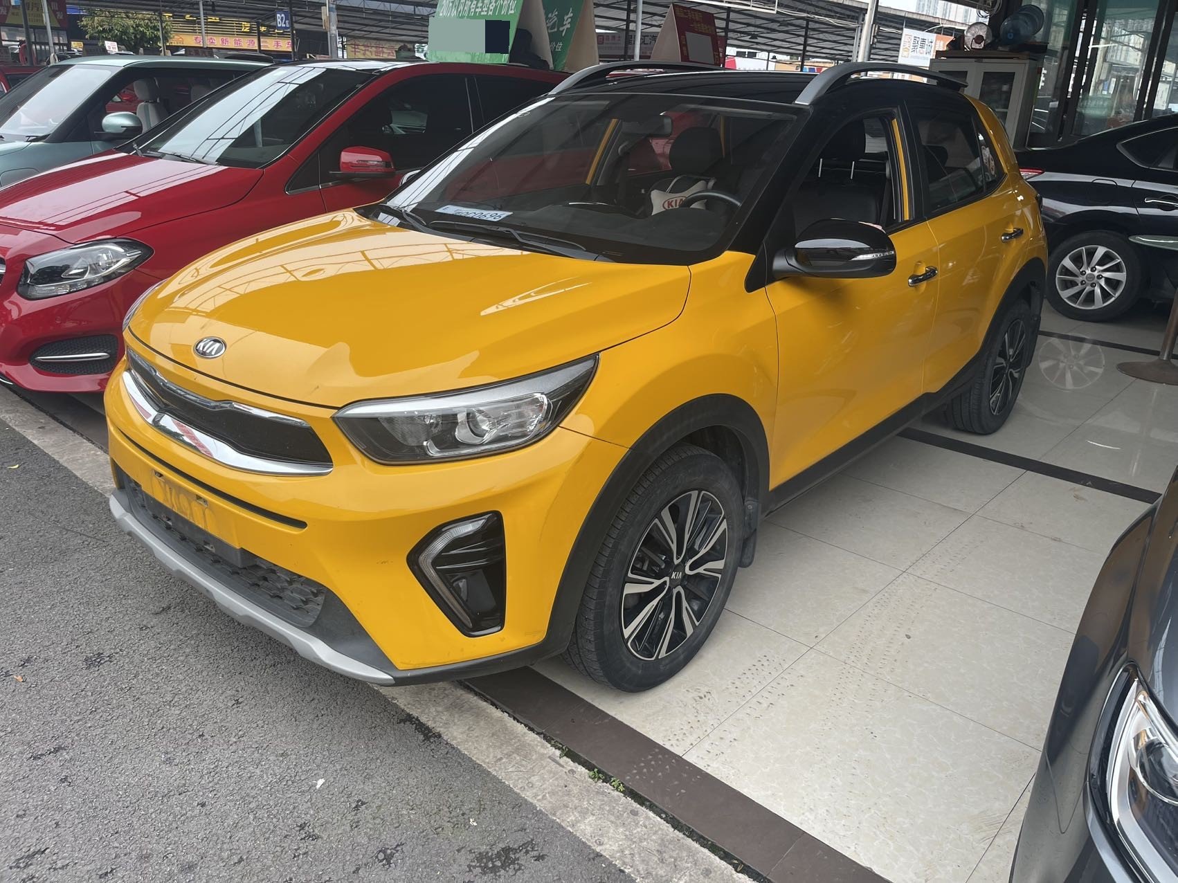 Kia KX1 2019 car image 