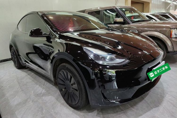 Tesla Model Y 2022 #4 Tesla Model Y 2022 car image #4