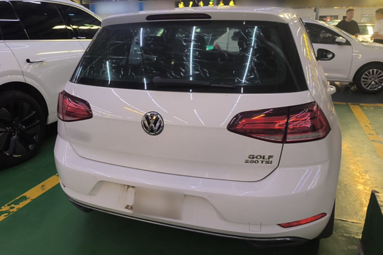 Volkswagen Golf 2020 #6 Volkswagen Golf 2020 car image #6